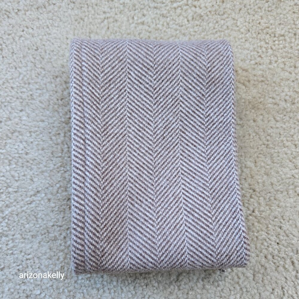 NWOT Tan Wool Herringbone Tailored/Structured Scarf Menswear Haberdashery - Picture 14 of 14